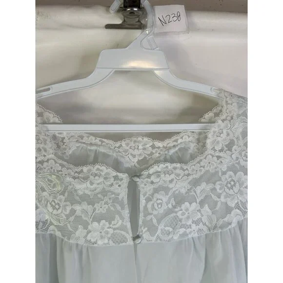 Vintage 60s Sheer Nylon Lace Full Sweep Negligee Pignoir USA - Picture 2 of 10